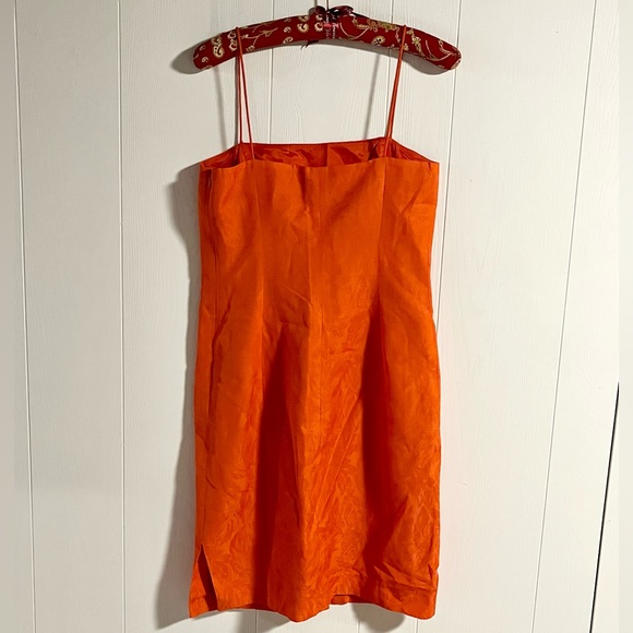 Vintage orange, mini dress. - Picture 2 of 4